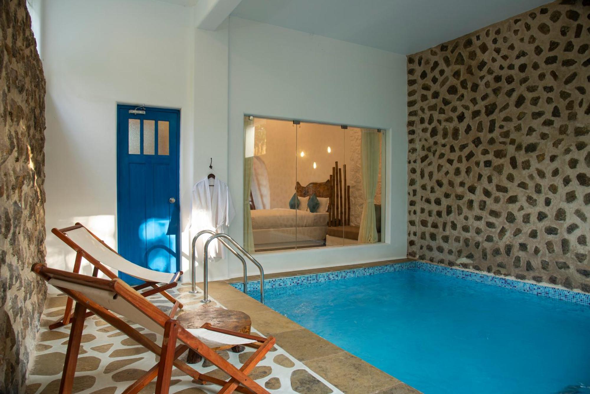Conch Resort Luxury Private Pool Suites ポンディシェリ エクステリア 写真
