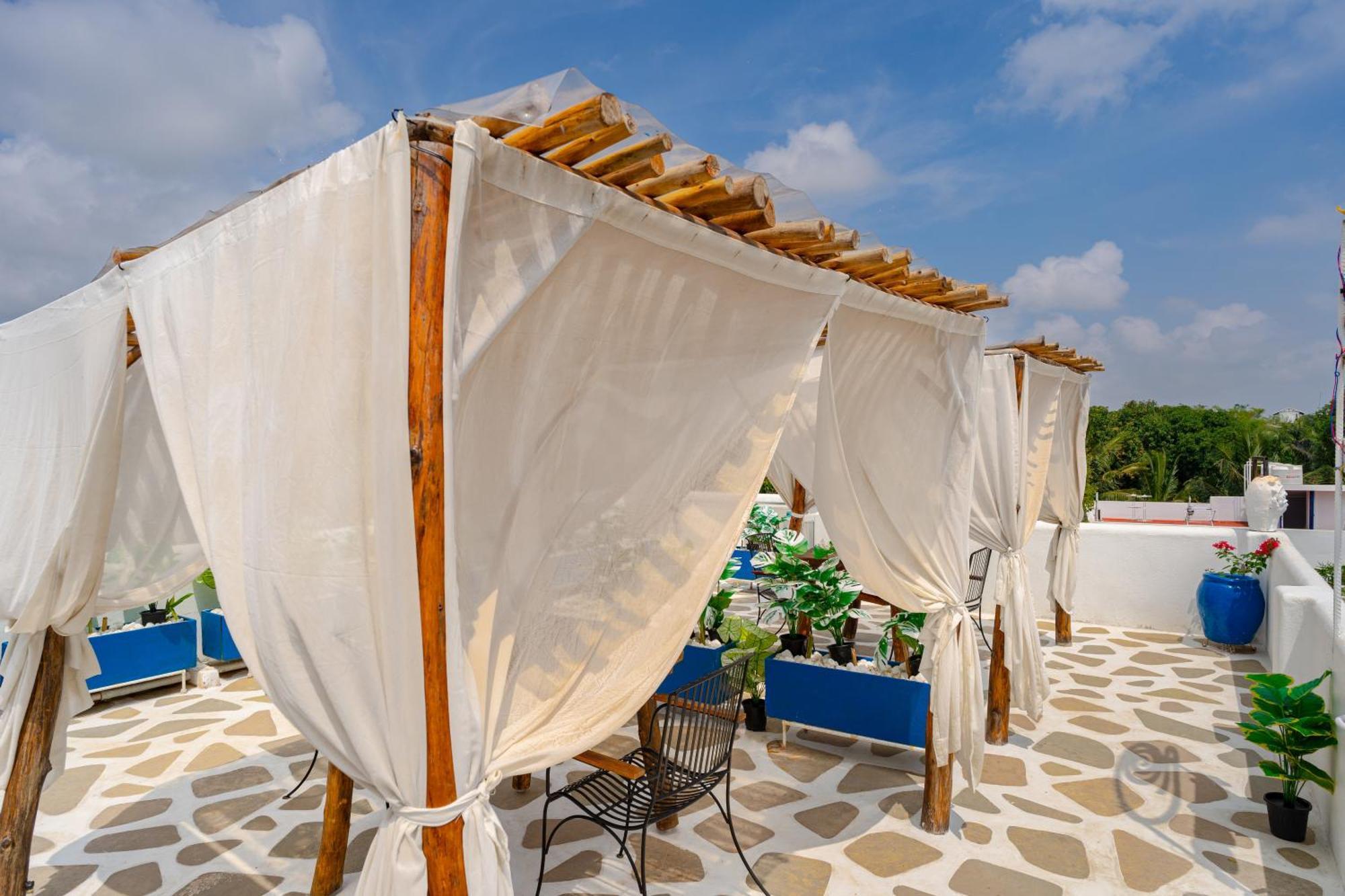 Conch Resort Luxury Private Pool Suites ポンディシェリ エクステリア 写真